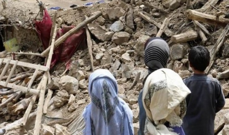 Afganistan'da deprem 