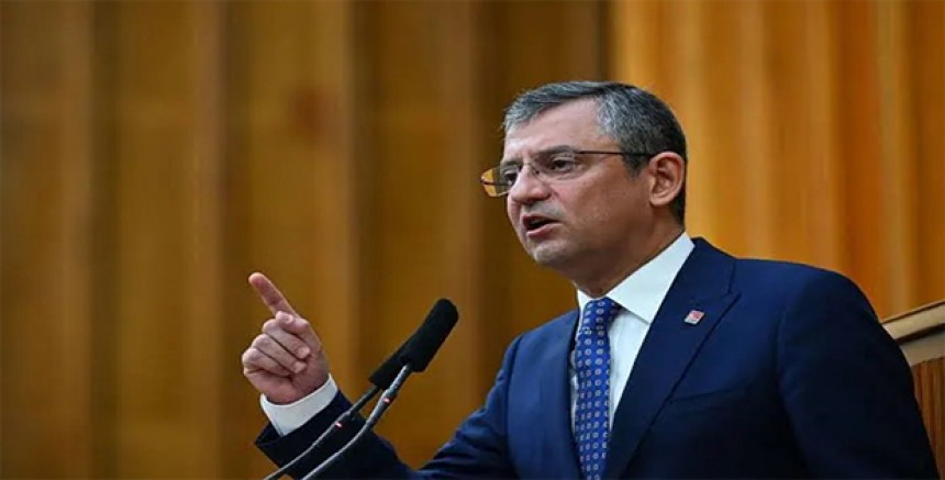 Son Dakika: Özgür Özel’den İBB İddianamesine Sert Tepki – “Darbecilerin Siyasete Muhtırası”