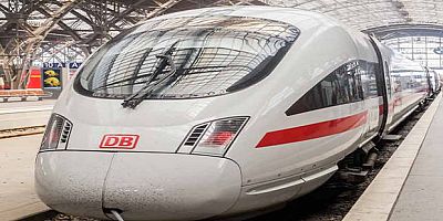 Alman Demiryolu Çalışanları, GDL'nin Çağrısıyla 20 Saatlik Uyarı Grevine Gidiyor