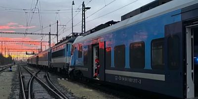 Çekya’da İki Yolcu Treni Çarpıştı – 40’tan Fazla Yaralı Var