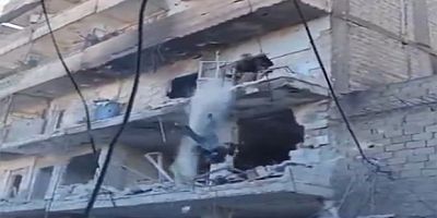 Foza Yusif’ten Şêxmeqsûd Paylaşımı: “Tekbir Getirerek Bir Kişiyi Binadan Attılar”