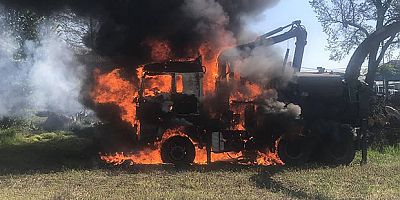 Graz Puntigam’da Kamyon Yangını: Siyah Duman Şehri Kapladı, Araç Kullanılamaz Hale Geldi