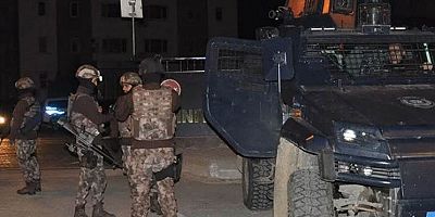 IŞİD’e yönelik “şafak operasyonu”nda 13 kişi gözaltına alındı