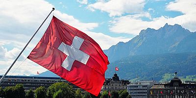 İsviçre, Alışveriş Turizmine Karşı Önlem Alıyor: Gümrüksüz Alışveriş Sınırı Düşürüldü