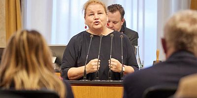 SPÖ’lü Bakan Schumann: Emeklilik Yaşı Değişmeyecek, Ama Daha Uzun Çalışma Dönemi Başlıyor