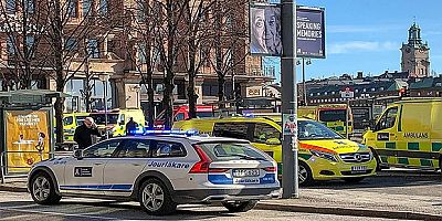 Stockholm’de Otobüs Durağına Çarpan Otobüs Çok Sayıda Can Kaybına Yol Açtı