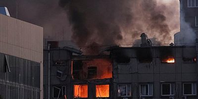 Ukrayna’nın başkenti Kiev'de sabah saatlerinde patlamalar yaşandı 